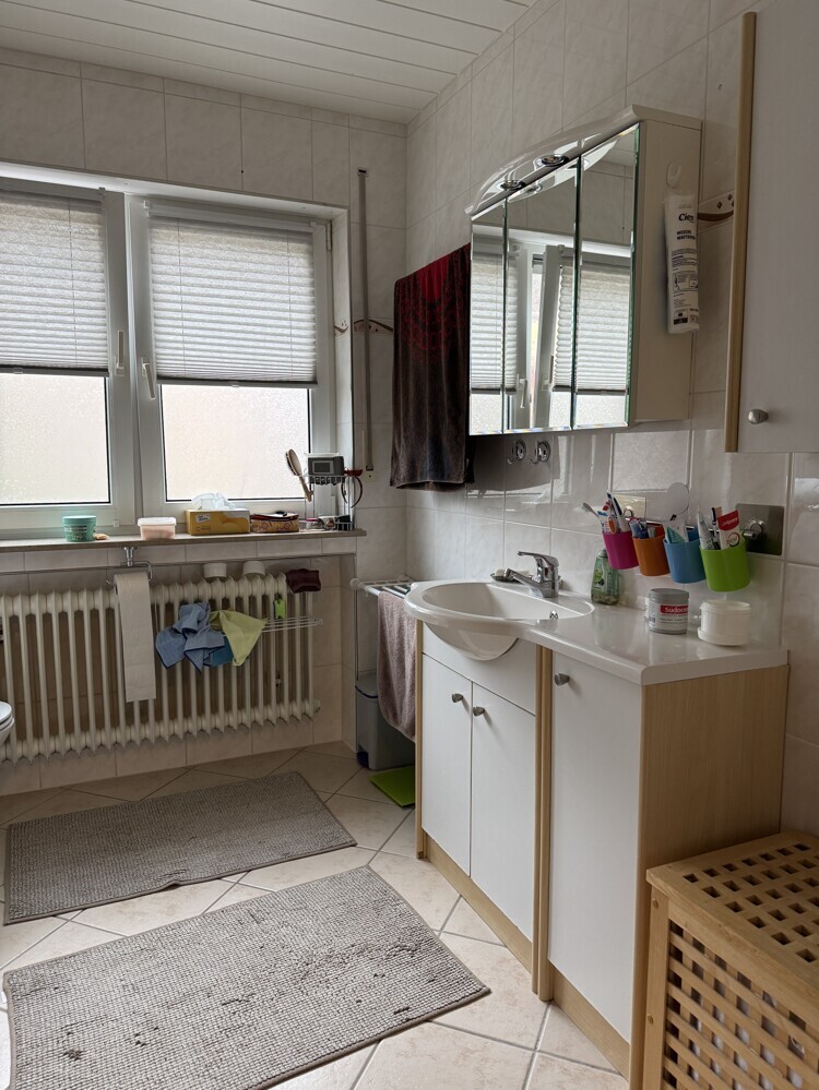 Irrel - geräumige 3-Zimmer-Dachgeschosswohnung mit ...